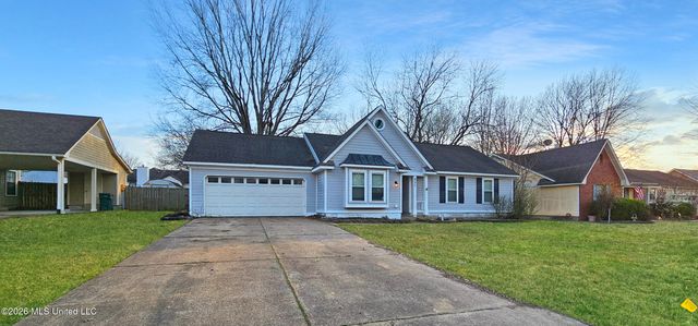 631 Woodsmoke Drive, Southaven, MS 38671