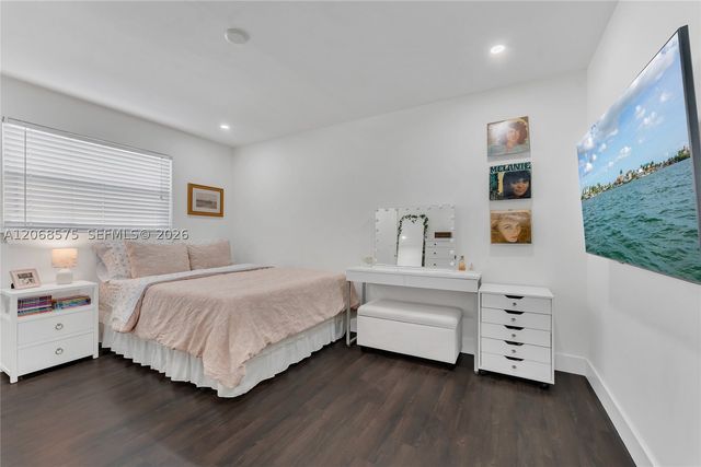 2851 Washington St, Hollywood, FL 33020