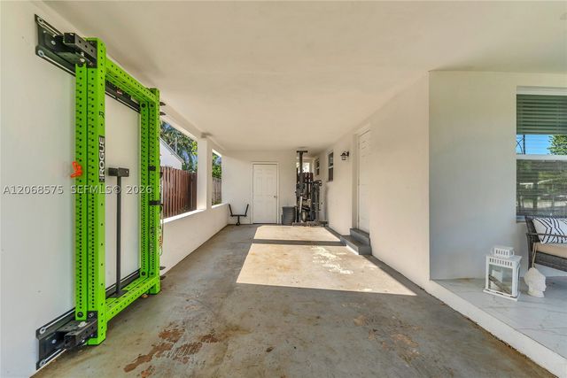 2851 Washington St, Hollywood, FL 33020