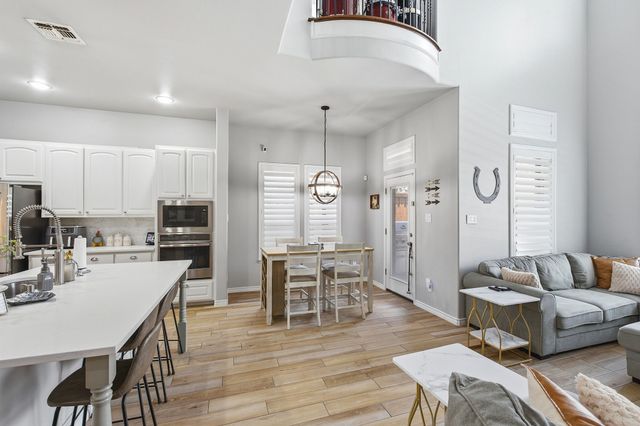 10112 Waterstone Way, Mckinney, TX 75072