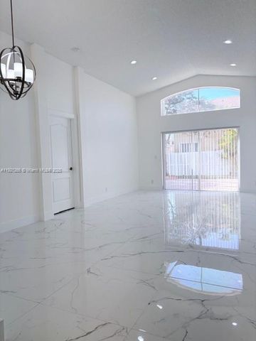 1520 SW 193rd Ave 1520, Pembroke Pines, FL 33029