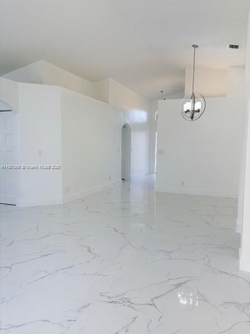 1520 SW 193rd Ave 1520, Pembroke Pines, FL 33029