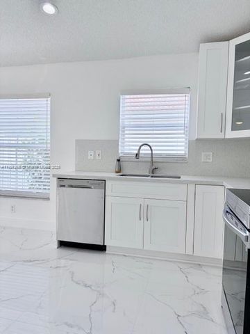 1520 SW 193rd Ave 1520, Pembroke Pines, FL 33029