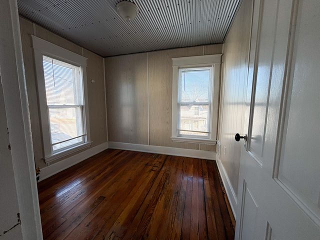 127 Mills Avenue, Flemingsburg, KY 41041