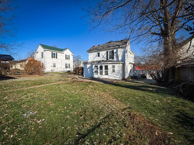 127 Mills Avenue, Flemingsburg, KY 41041