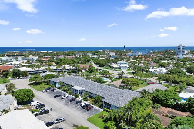 2734 NE 27th Court 22, Lighthouse Point, FL 33064