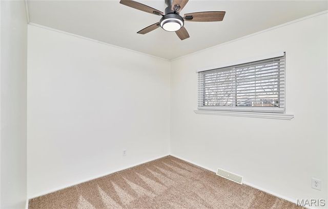 1910 Flamingo Drive, Florissant, MO 63031