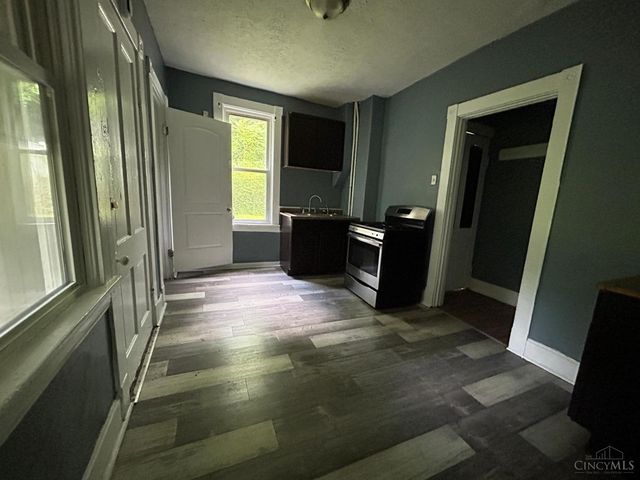 3065 Moosewood Avenue, Cincinnati, OH 45225