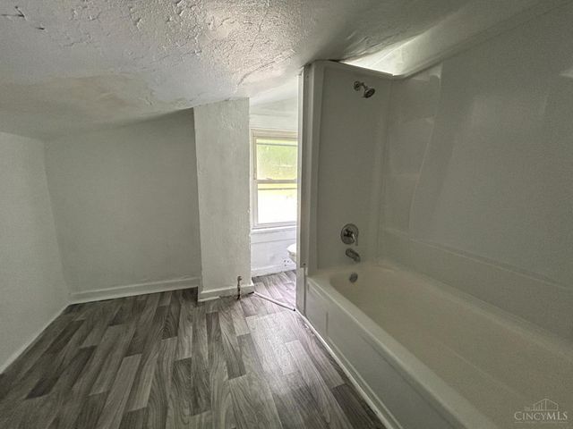 3065 Moosewood Avenue, Cincinnati, OH 45225