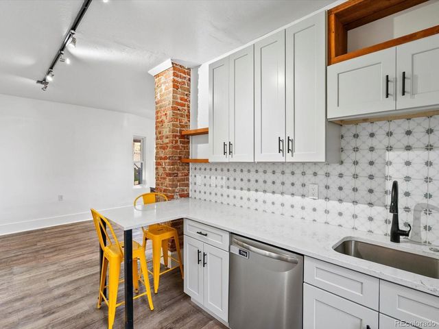 4735 W 38th Avenue, Denver, CO 80212