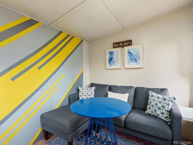 4735 W 38th Avenue, Denver, CO 80212