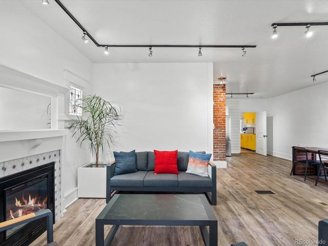 4735 W 38th Avenue, Denver, CO 80212