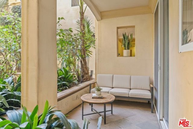 16123 W Sunset Boulevard 103, Pacific Palisades (los Angeles), CA 90272