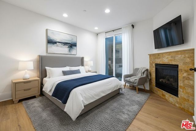 16123 W Sunset Boulevard 103, Pacific Palisades (los Angeles), CA 90272