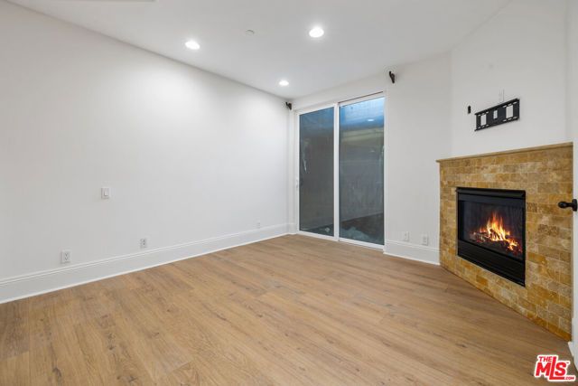 16123 W Sunset Boulevard 103, Pacific Palisades (los Angeles), CA 90272