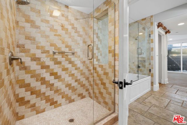 16123 W Sunset Boulevard 103, Pacific Palisades (los Angeles), CA 90272