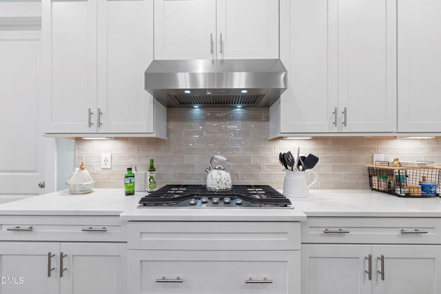 23 Bonterra Way, Chapel Hill, NC 27516