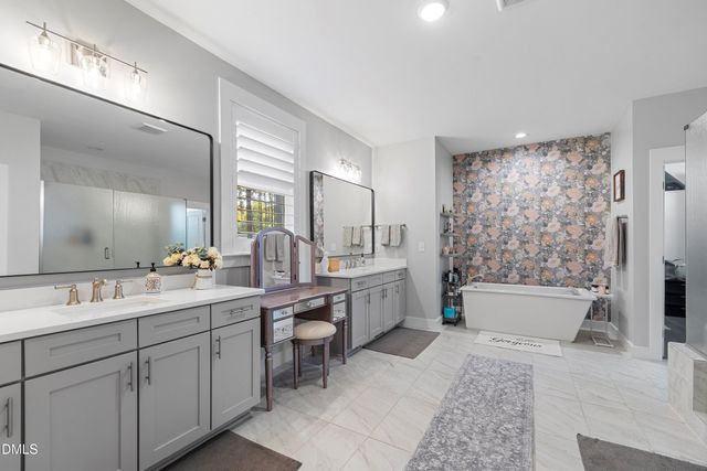 23 Bonterra Way, Chapel Hill, NC 27516