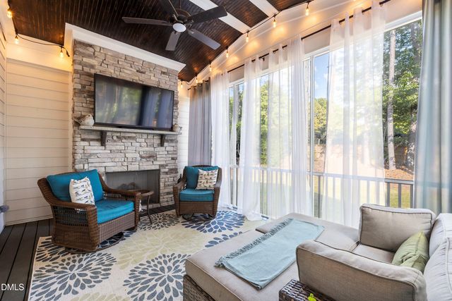 23 Bonterra Way, Chapel Hill, NC 27516