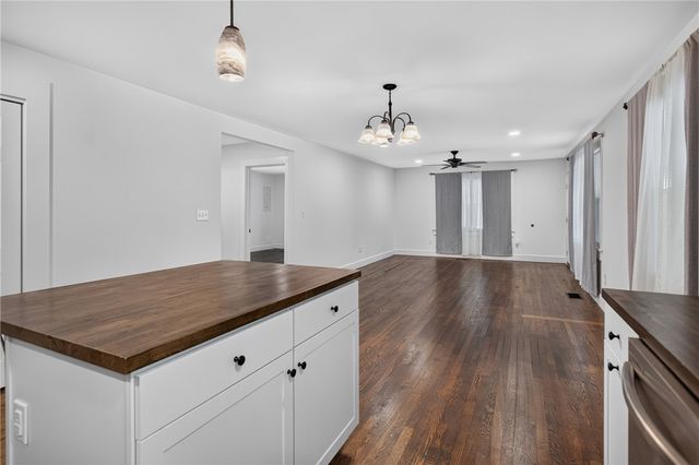 115 Pelfrey Street, Seneca, SC 29672