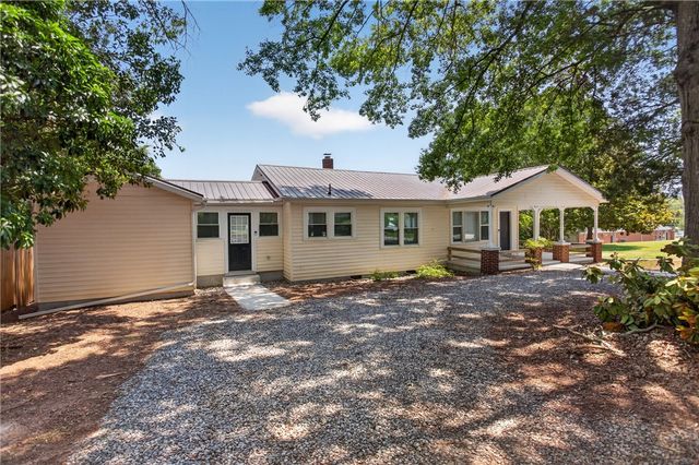 115 Pelfrey Street, Seneca, SC 29672