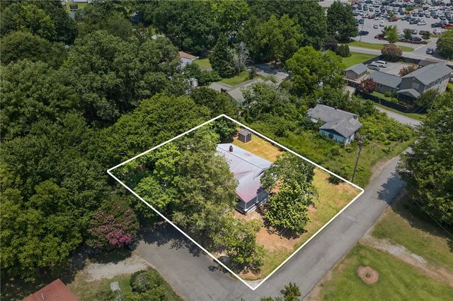 115 Pelfrey Street, Seneca, SC 29672