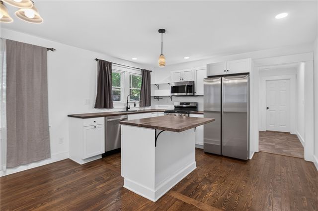115 Pelfrey Street, Seneca, SC 29672