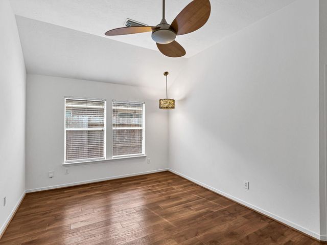 16122 Saxon Hollow Lane, Houston, TX 77084