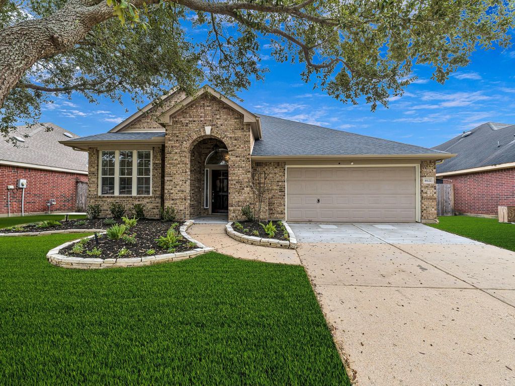 16122 Saxon Hollow Lane, Houston, TX 77084