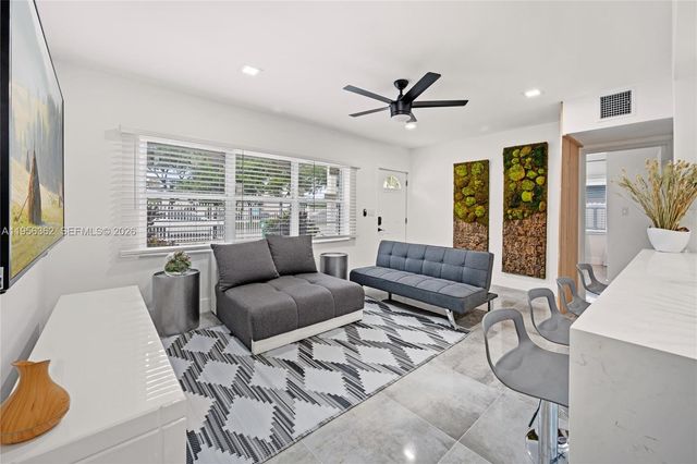 1250 Sharazad Blvd, Opa-locka, FL 33054