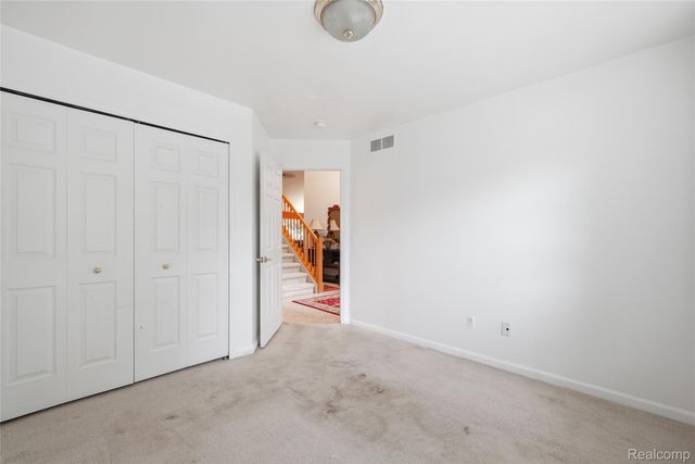 1195 Wind Chime Drive, Waterford Charter Township, MI 48327