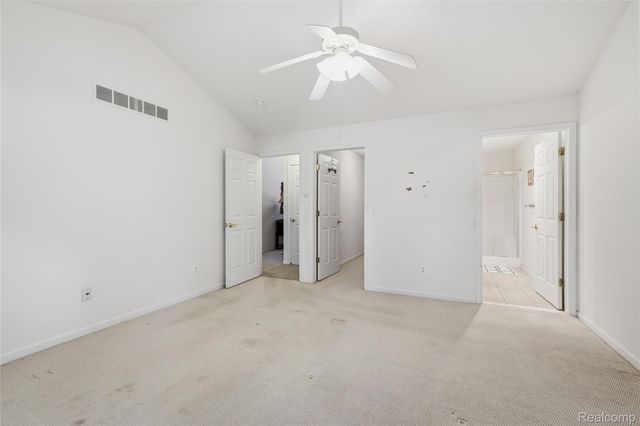 1195 Wind Chime Drive, Waterford Charter Township, MI 48327