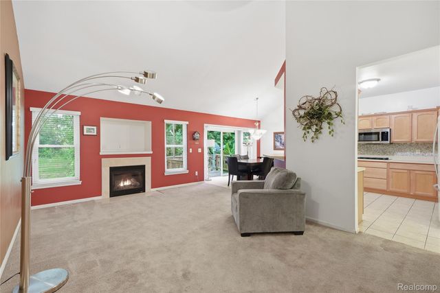 1195 Wind Chime Drive, Waterford Charter Township, MI 48327