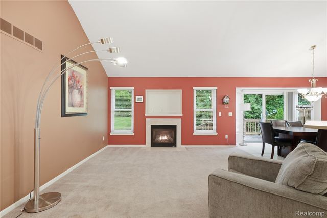 1195 Wind Chime Drive, Waterford Charter Township, MI 48327