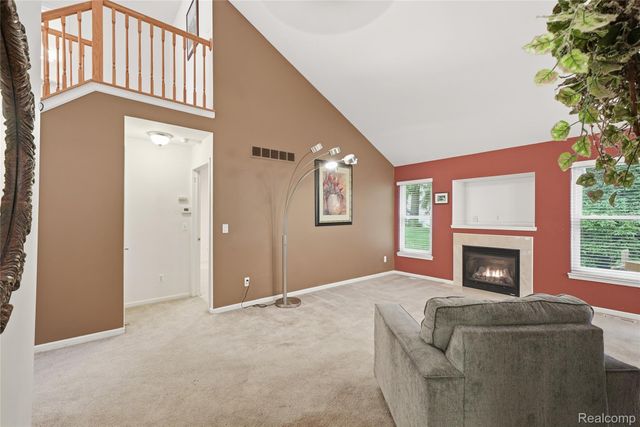 1195 Wind Chime Drive, Waterford Charter Township, MI 48327
