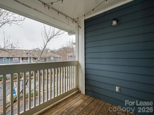 424 Mather Green Avenue L, Charlotte, NC 28203