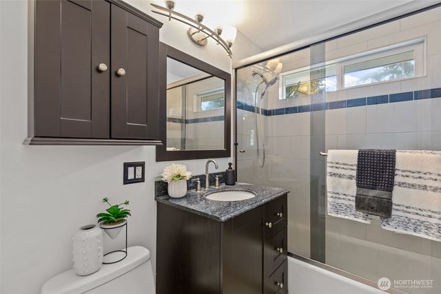 901 NE 148th Street, Shoreline, WA 98155