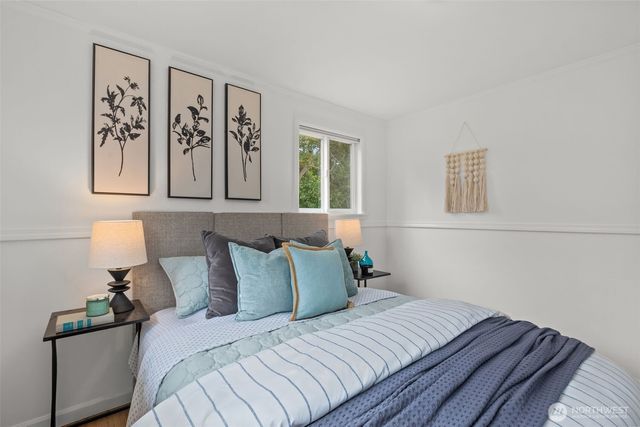 901 NE 148th Street, Shoreline, WA 98155