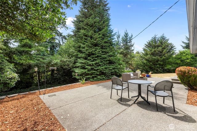 901 NE 148th Street, Shoreline, WA 98155