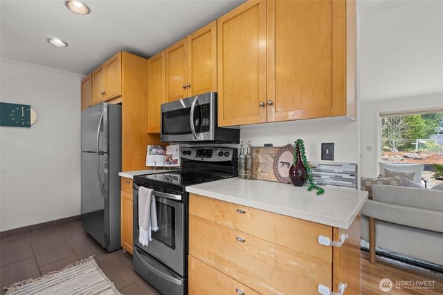 901 NE 148th Street, Shoreline, WA 98155