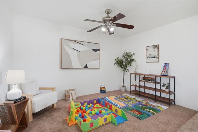 161 E Palomar Street, Chula Vista, CA 91911