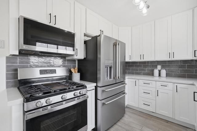 161 E Palomar Street, Chula Vista, CA 91911