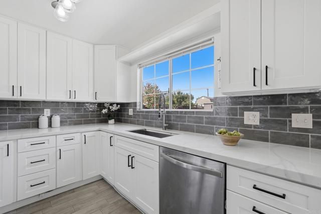 161 E Palomar Street, Chula Vista, CA 91911