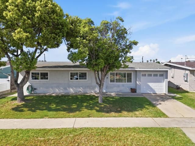 161 E Palomar Street, Chula Vista, CA 91911