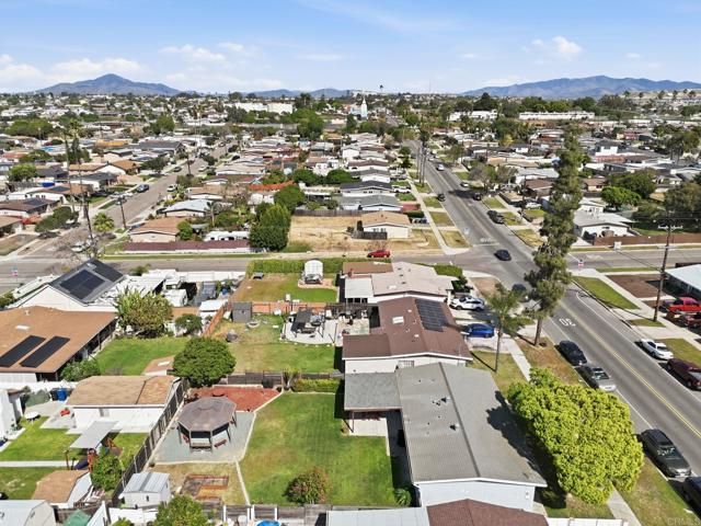 161 E Palomar Street, Chula Vista, CA 91911