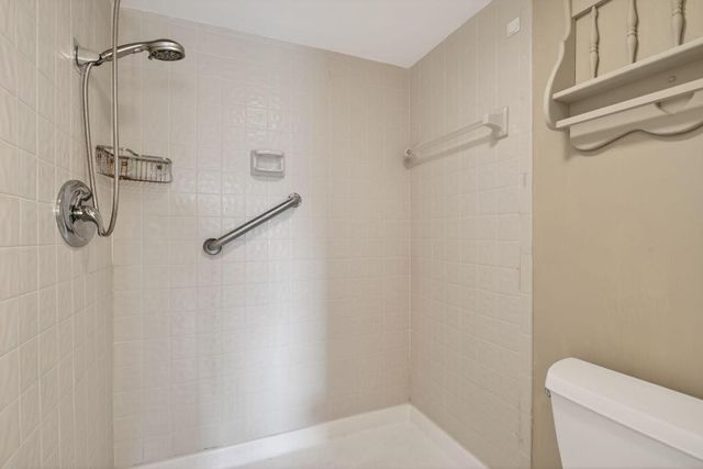 3050 NW 42nd Avenue C303, Coconut Creek, FL 33066