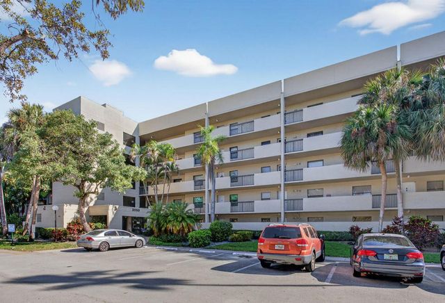 3050 NW 42nd Avenue C303, Coconut Creek, FL 33066