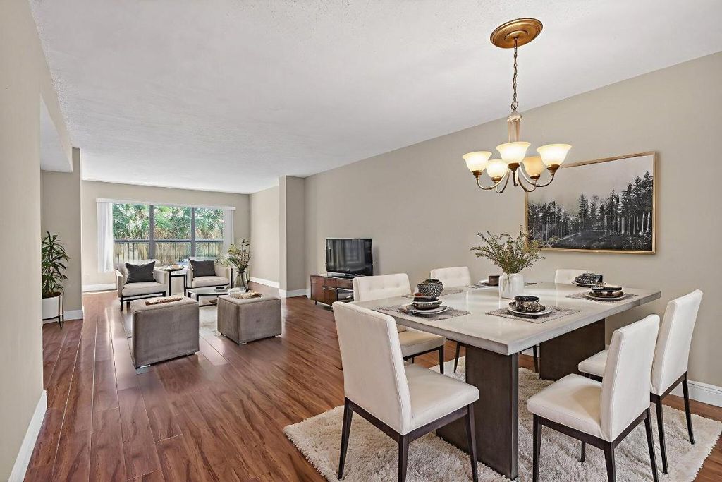 3050 NW 42nd Avenue C303, Coconut Creek, FL 33066