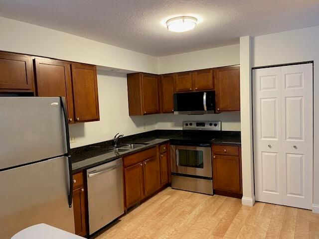 3478 Rivers Edge Drive, St. Joseph, MI 49085