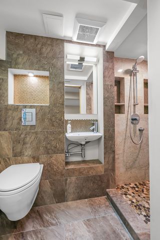 334 Plumwood Court, Vernon Hills, IL 60061